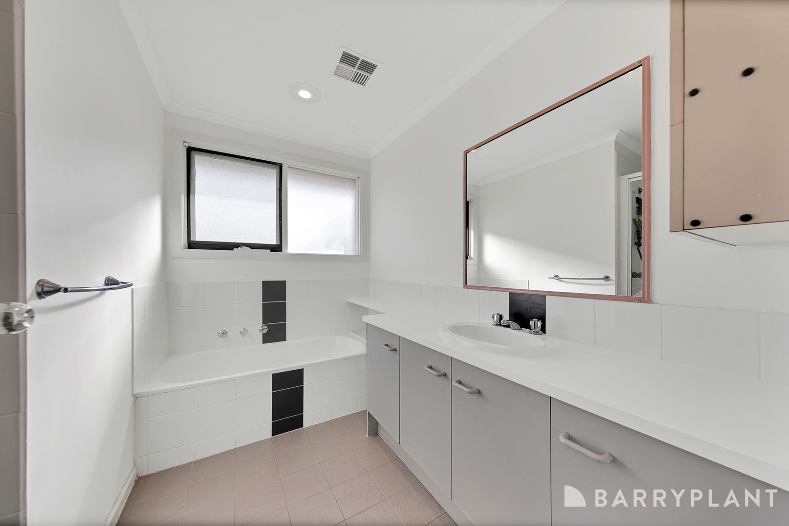 4 Birch Court, Mill Park, VIC 3082, Mill Park - Thumbnail 7