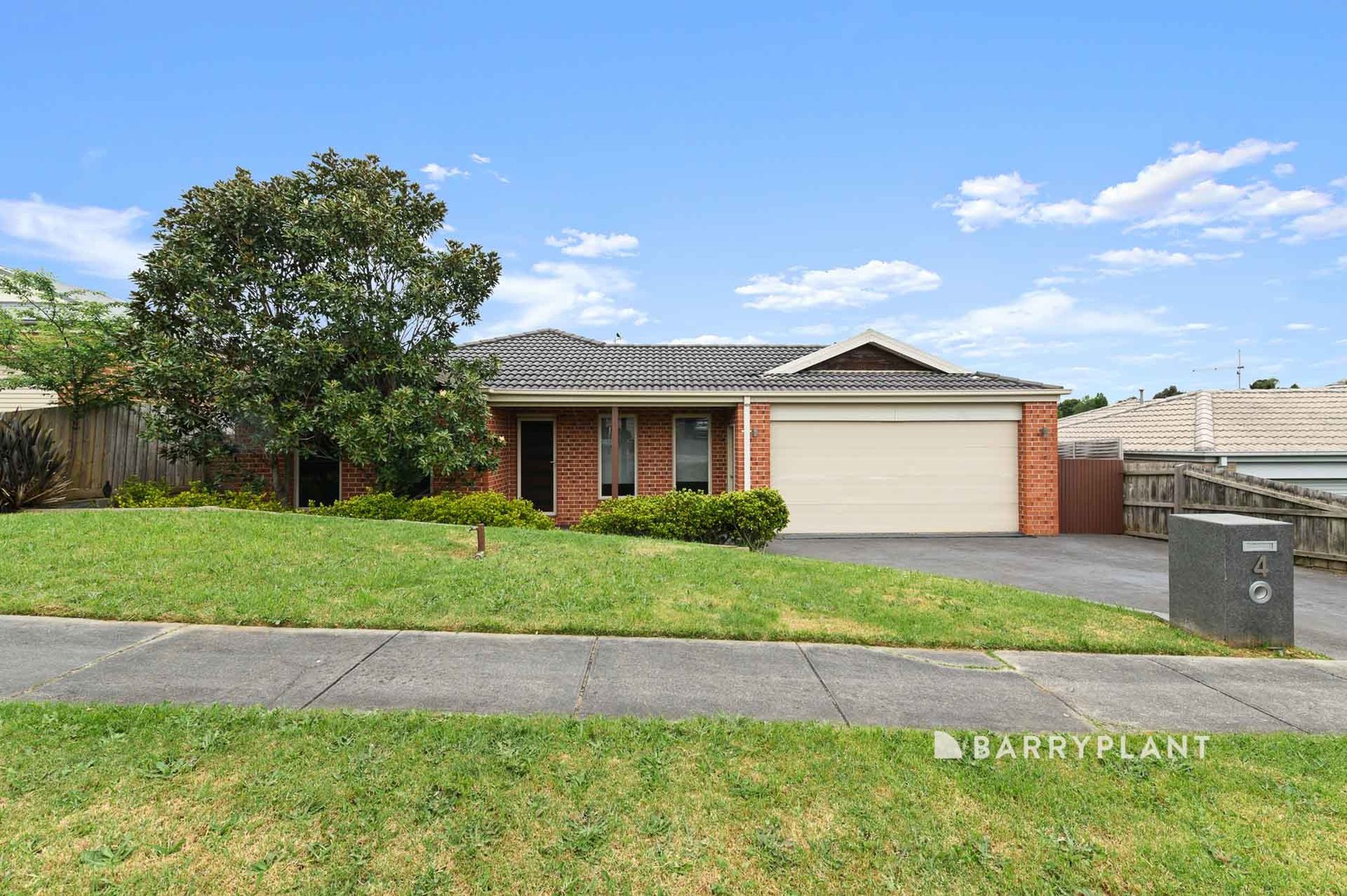 4 Blaxland Crescent, Warragul, VIC 3820, Warragul - Thumbnail 2