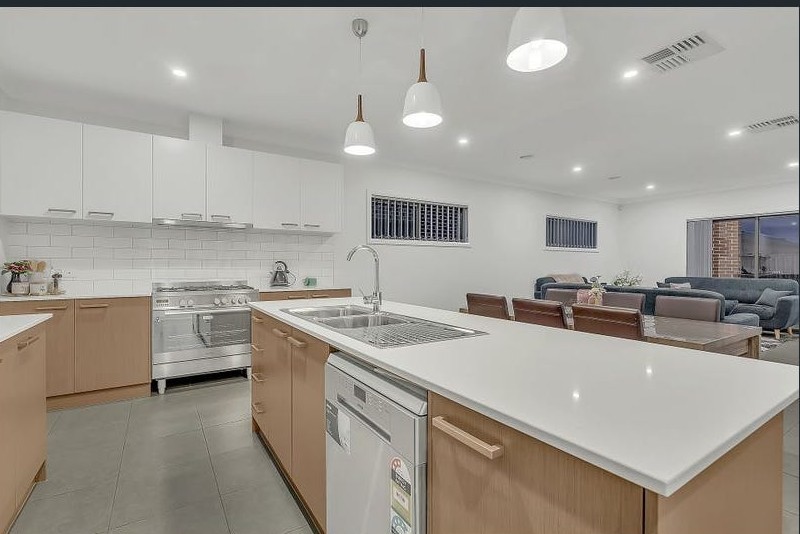 4 Blayney Street, Kalkallo, VIC 3064, Kalkallo - Thumbnail 2