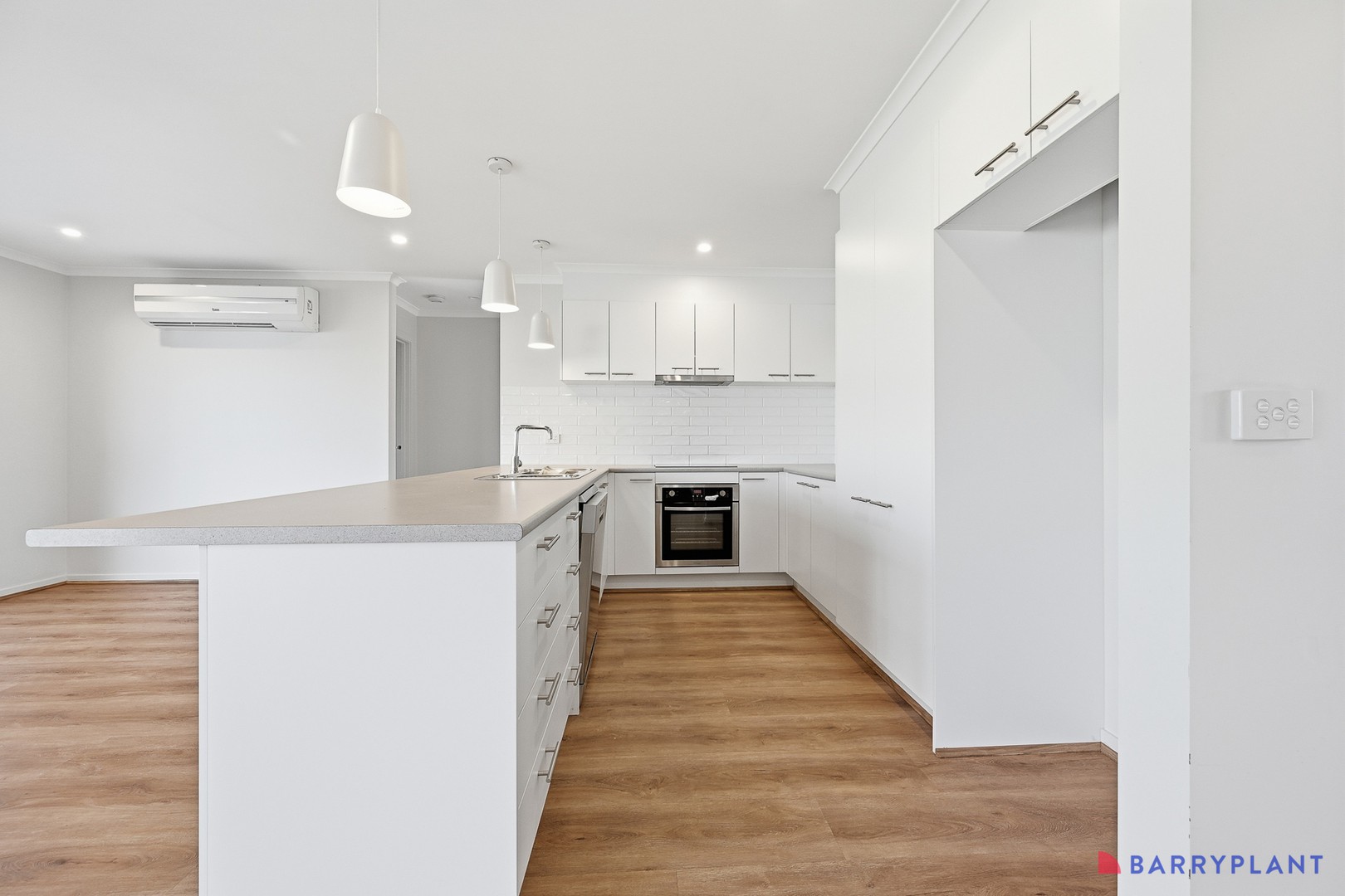 4 Bowsprit Way, Kilcunda, VIC 3995 - Thumbnail 2 - 28/07/2026