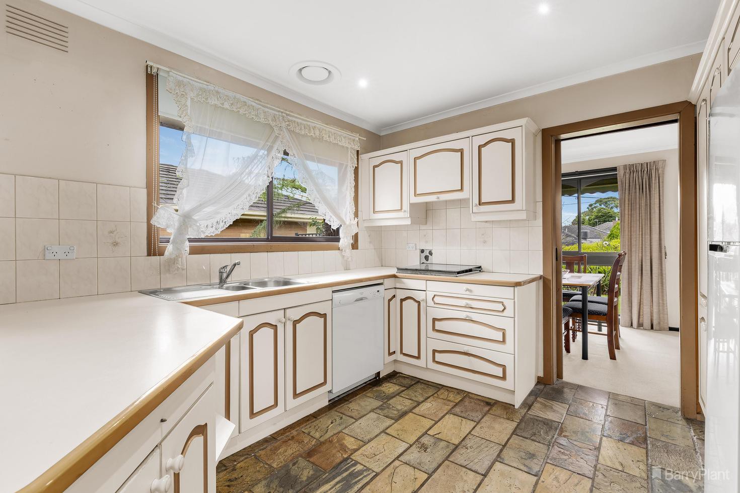 4 Braham Street, Donvale, VIC 3111, Donvale - Thumbnail 4