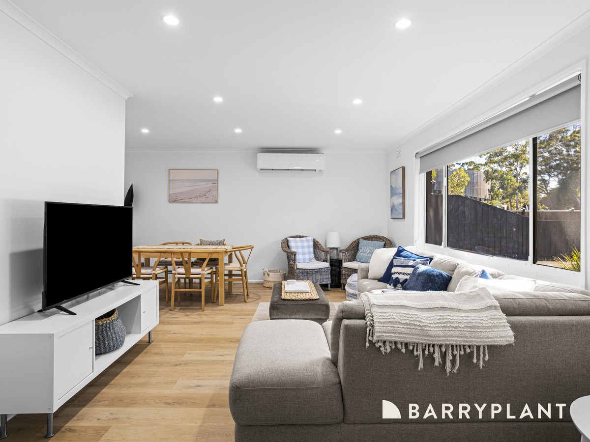 4 Branson Street, Rosebud, VIC 3939, Rosebud - Thumbnail 2