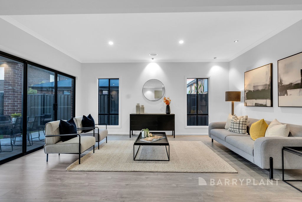 4 Braveheart Grove, Mernda, VIC 3754, Mernda - Thumbnail 2