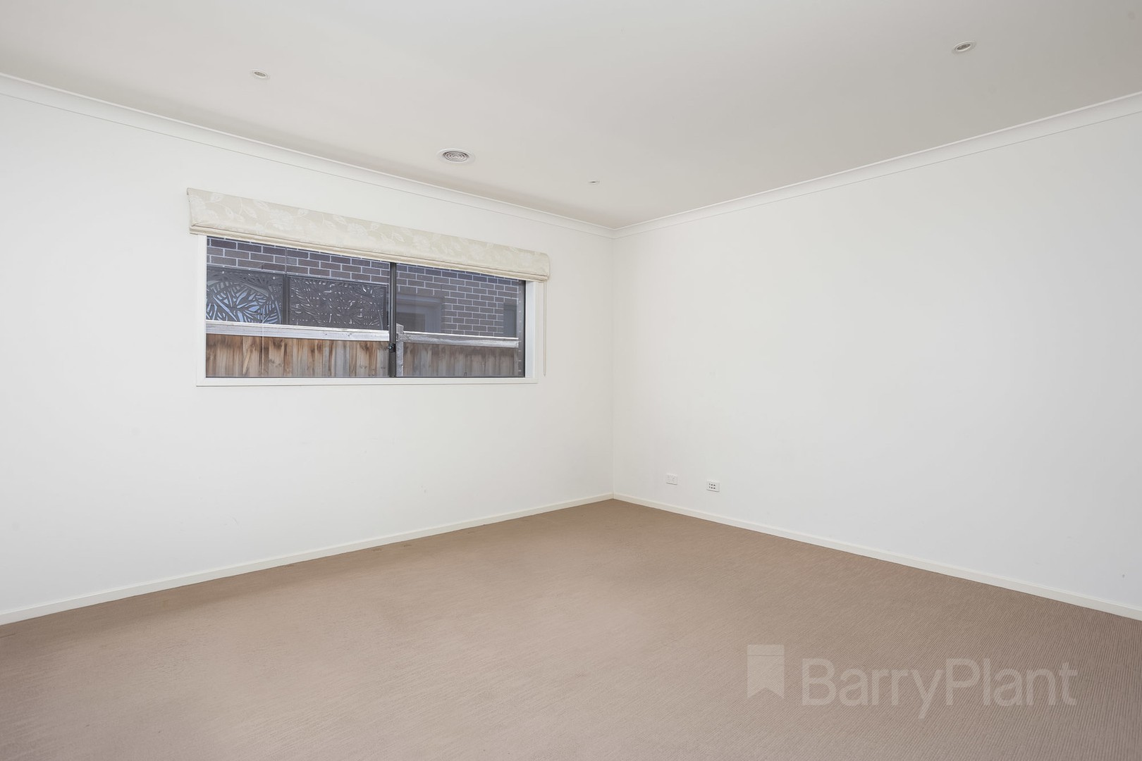 4 Brimble Street, Point Cook, VIC 3030, Point Cook - Thumbnail 2
