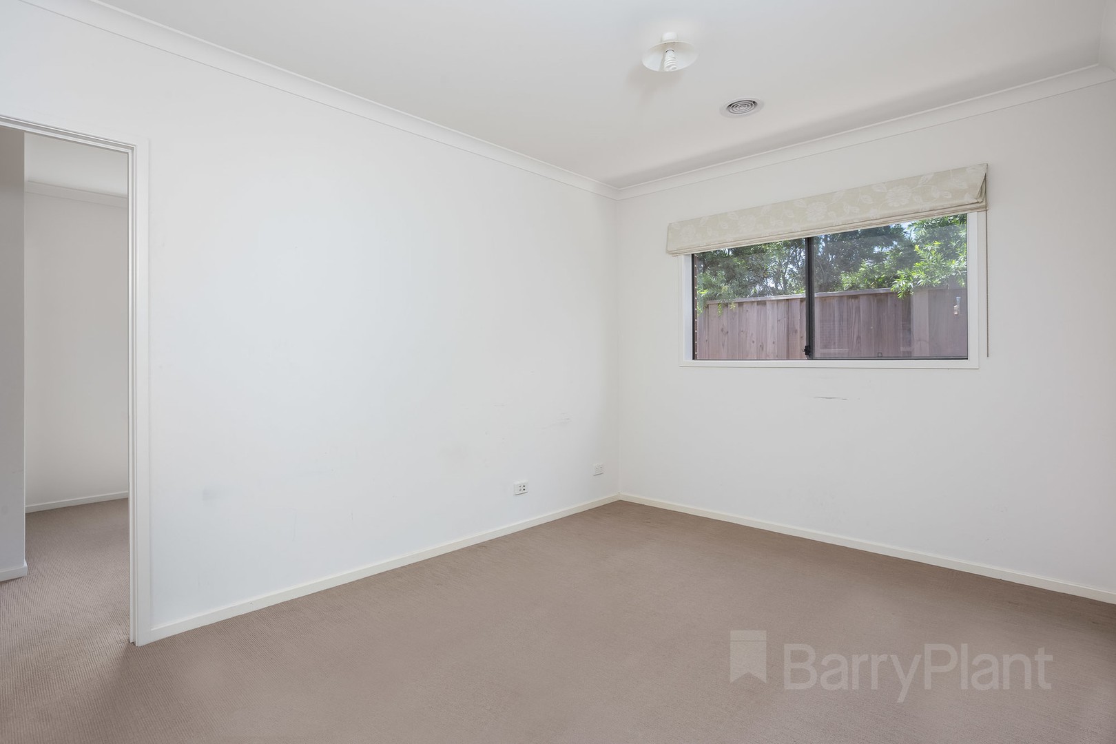 4 Brimble Street, Point Cook, VIC 3030, Point Cook - Thumbnail 4