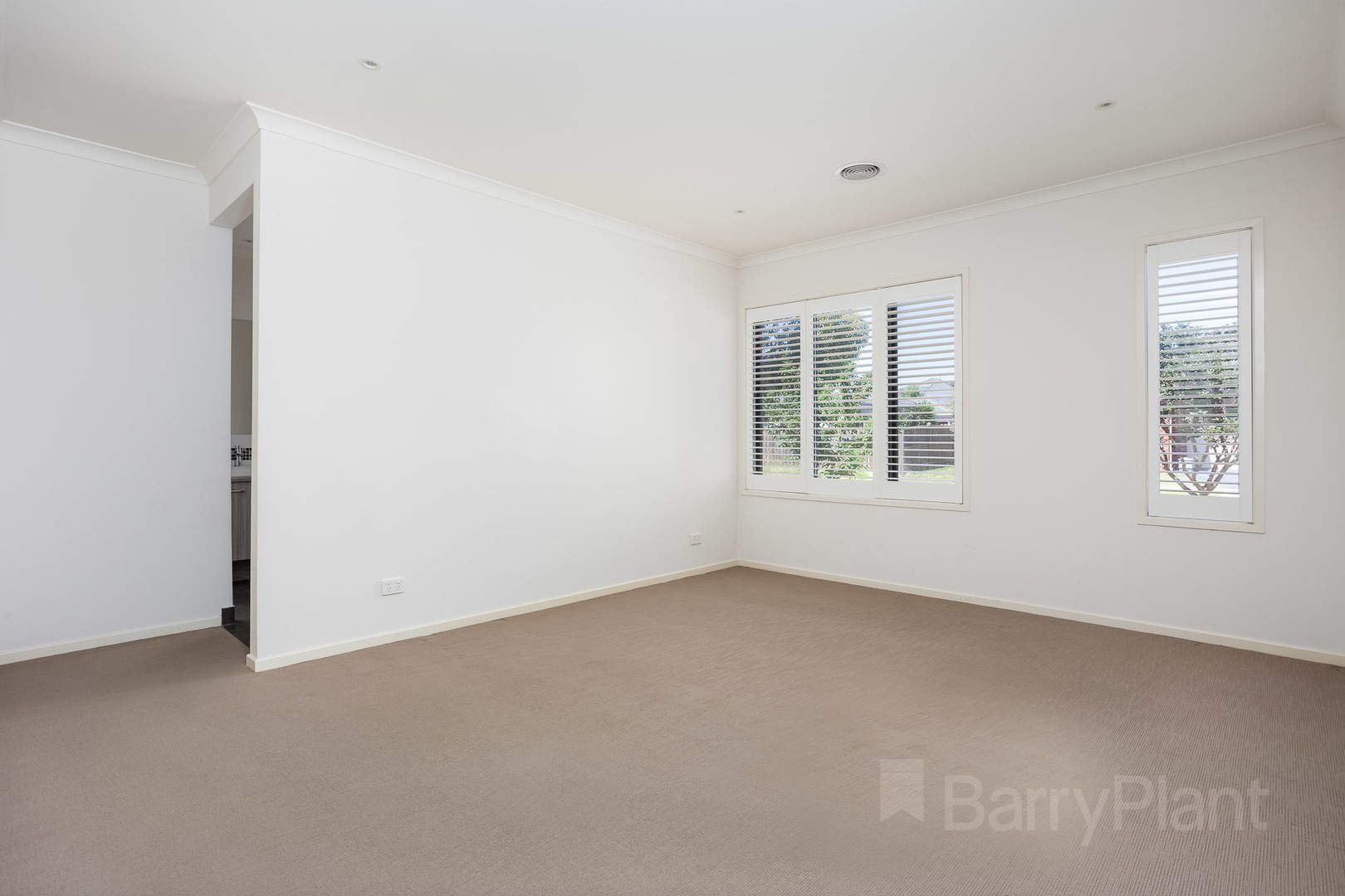 4 Brimble Street, Point Cook, VIC 3030, Point Cook - Thumbnail 6