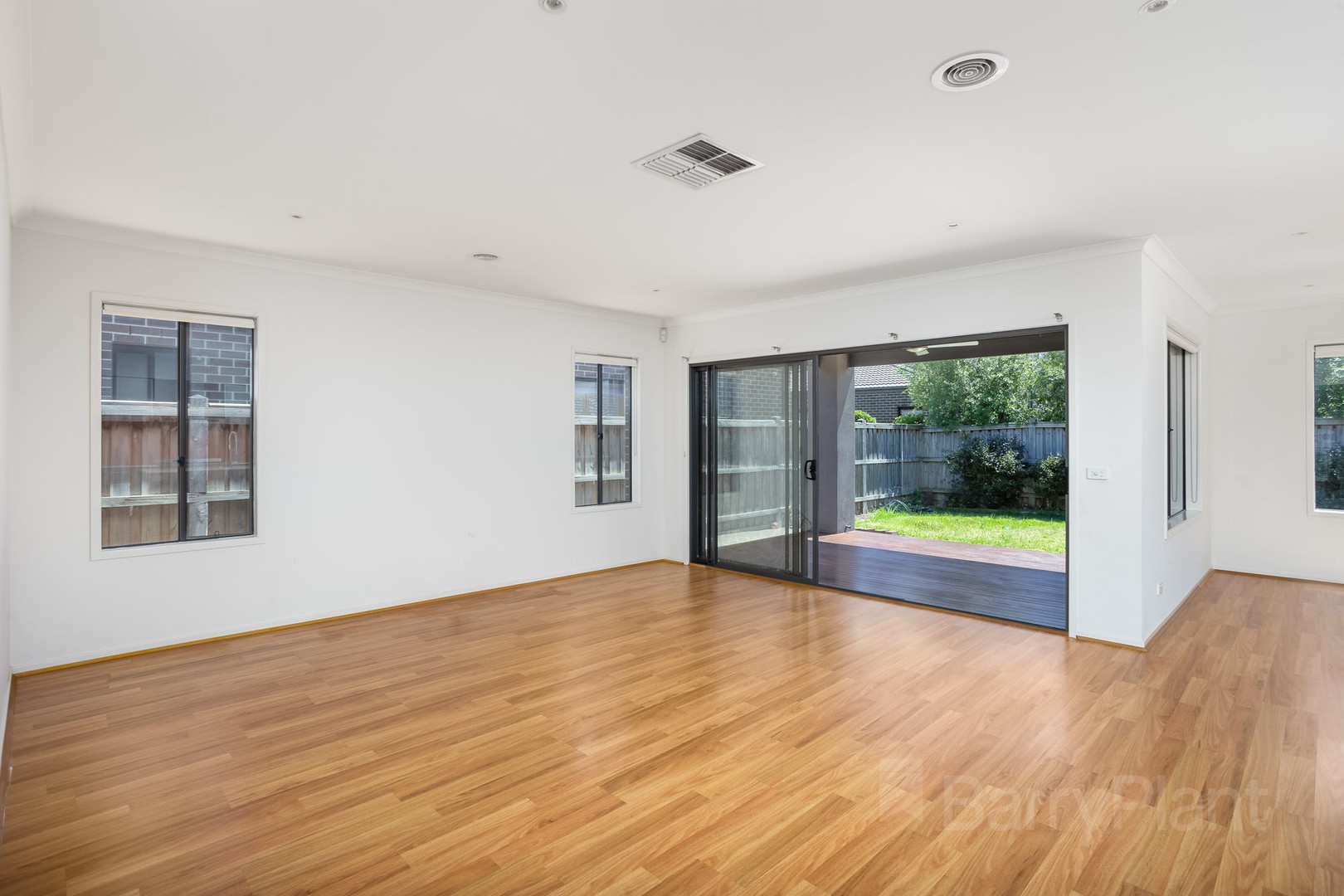 4 Brimble Street, Point Cook, VIC 3030, Point Cook - Thumbnail 7