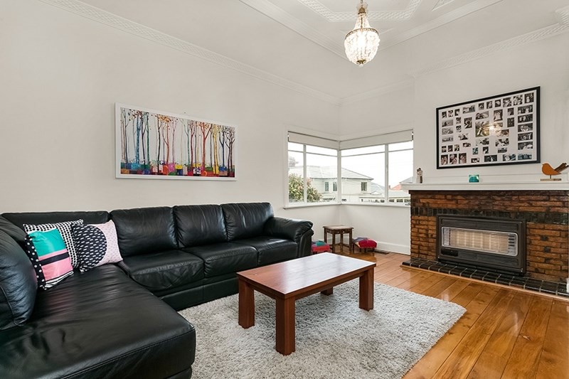 4 Brunel Court, Aberfeldie, VIC 3040, Aberfeldie - Thumbnail 2