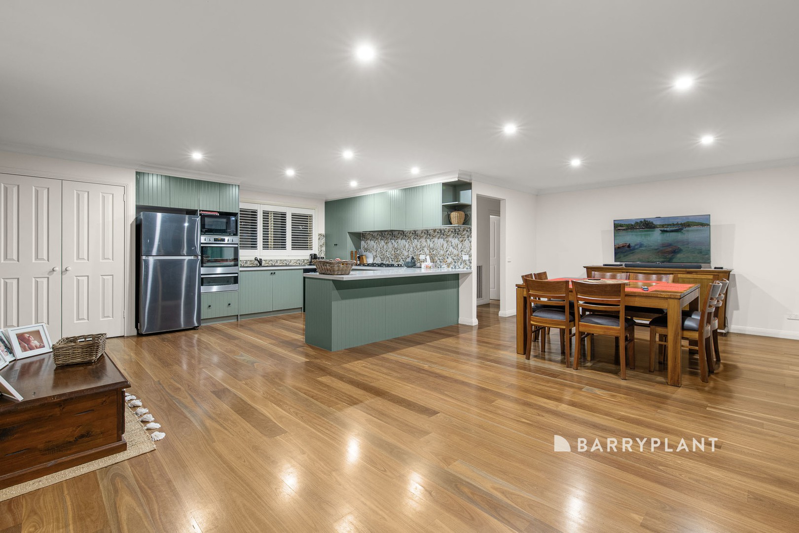 4 Burnett Close, Warragul, VIC 3820, Warragul - Thumbnail 4