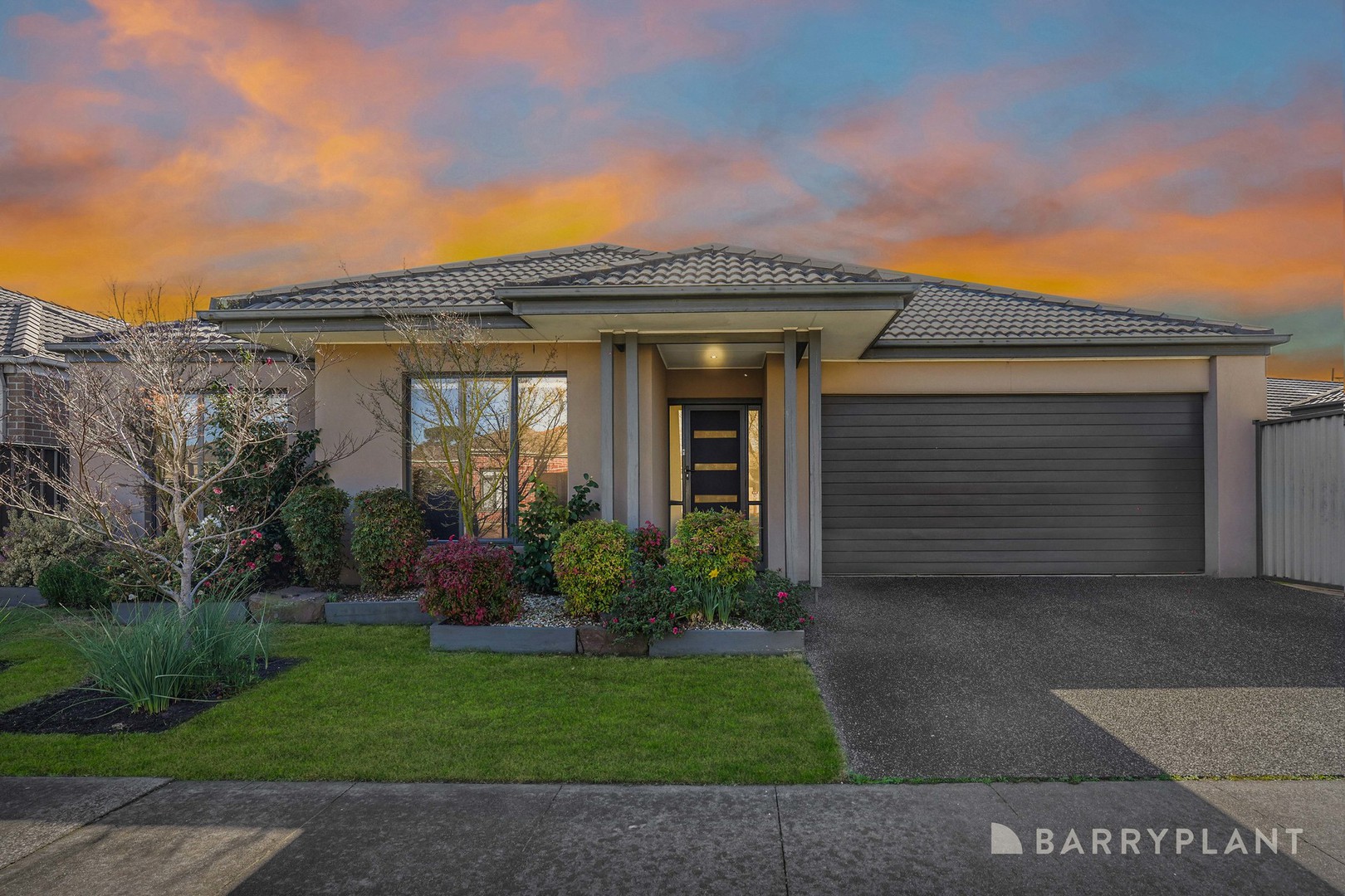 4 Camdolle Close, Pakenham, VIC 3810 - Thumbnail 1 - 05/11/2025