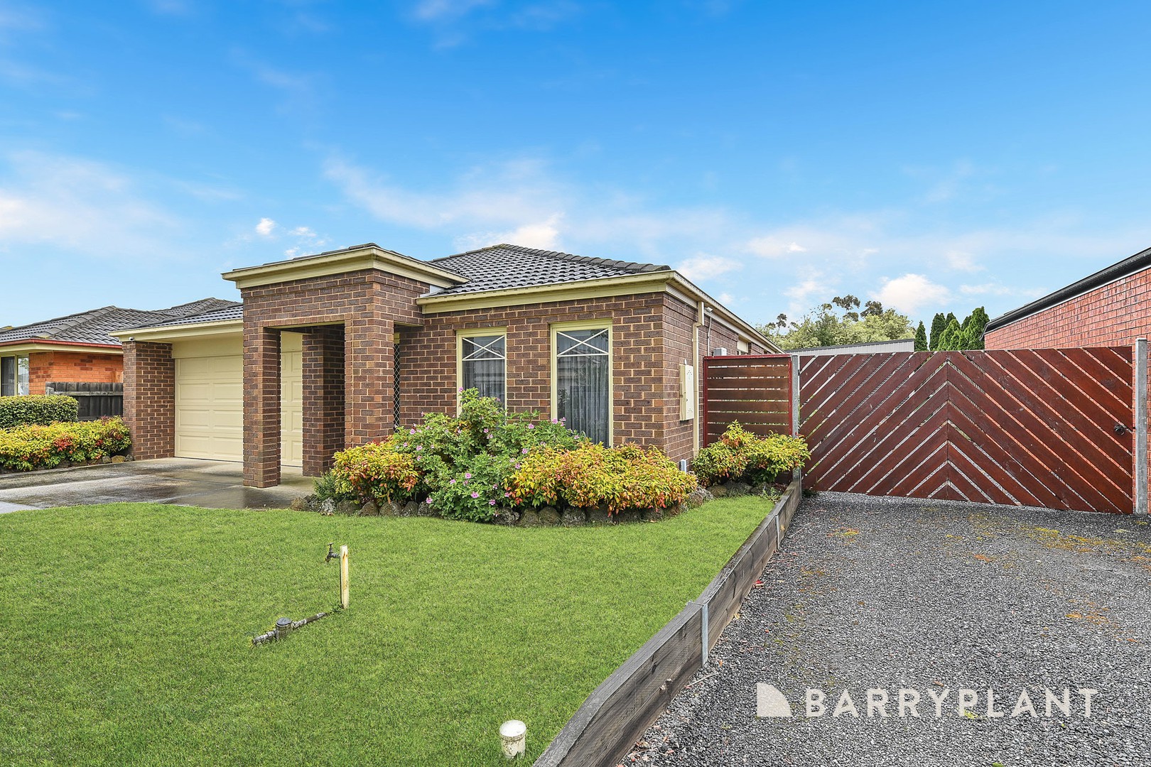 4 Camelia Way, Pakenham, VIC 3810 - Thumbnail 2 - 18/11/2025