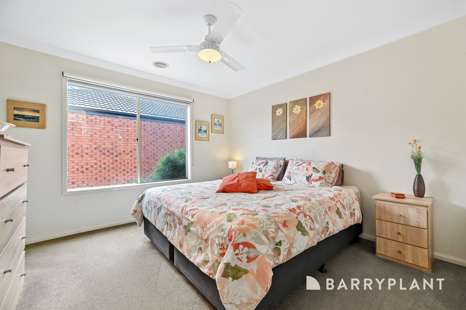 4 Camelia Way, Pakenham, VIC 3810, Pakenham - Thumbnail 3