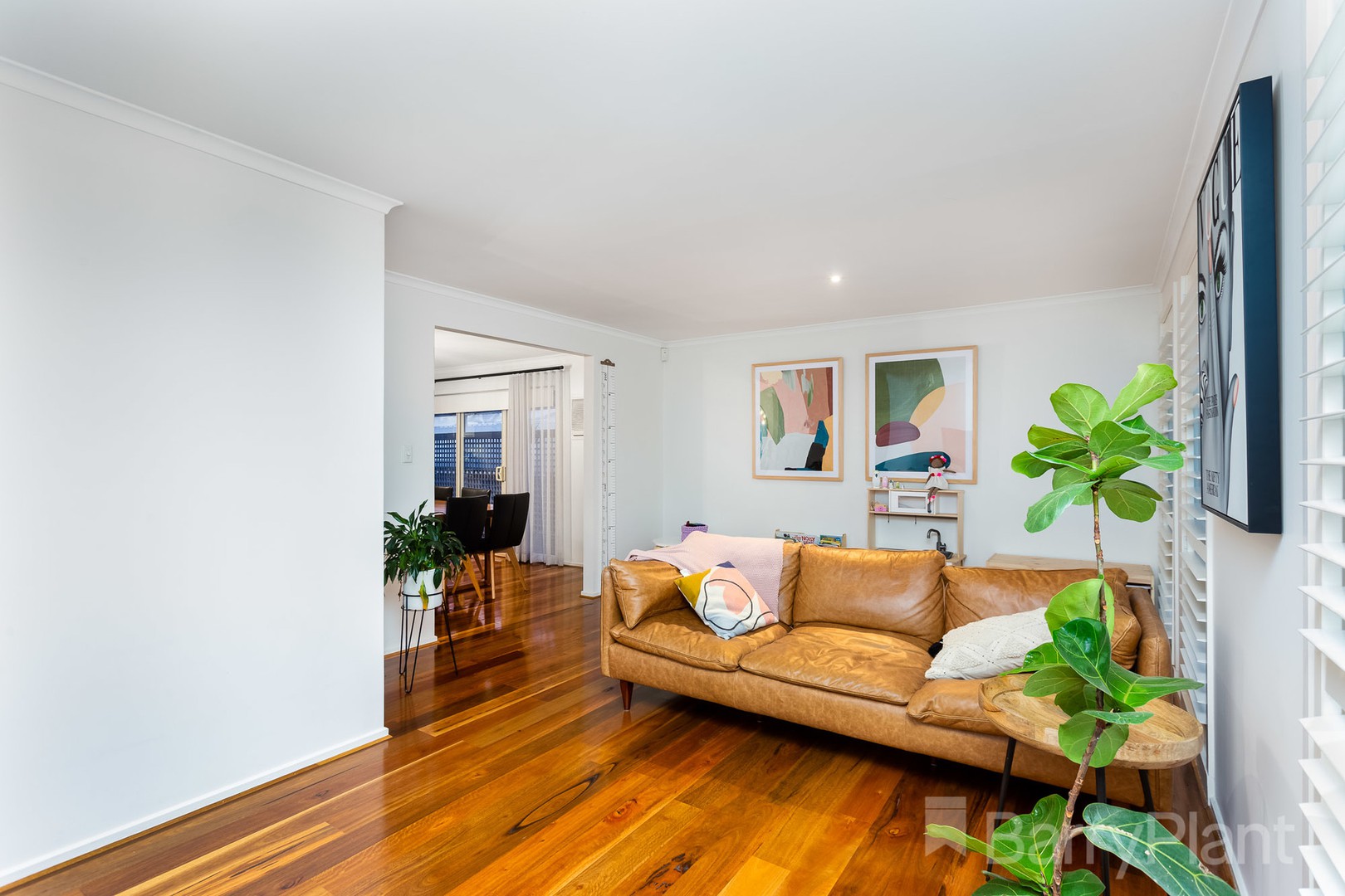4 Carinza Avenue, Altona Meadows, VIC 3028, Altona Meadows - Thumbnail 4