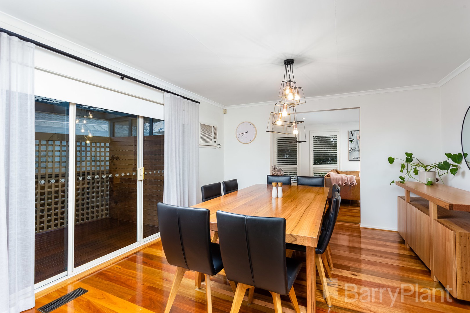 4 Carinza Avenue, Altona Meadows, VIC 3028, Altona Meadows - Thumbnail 5
