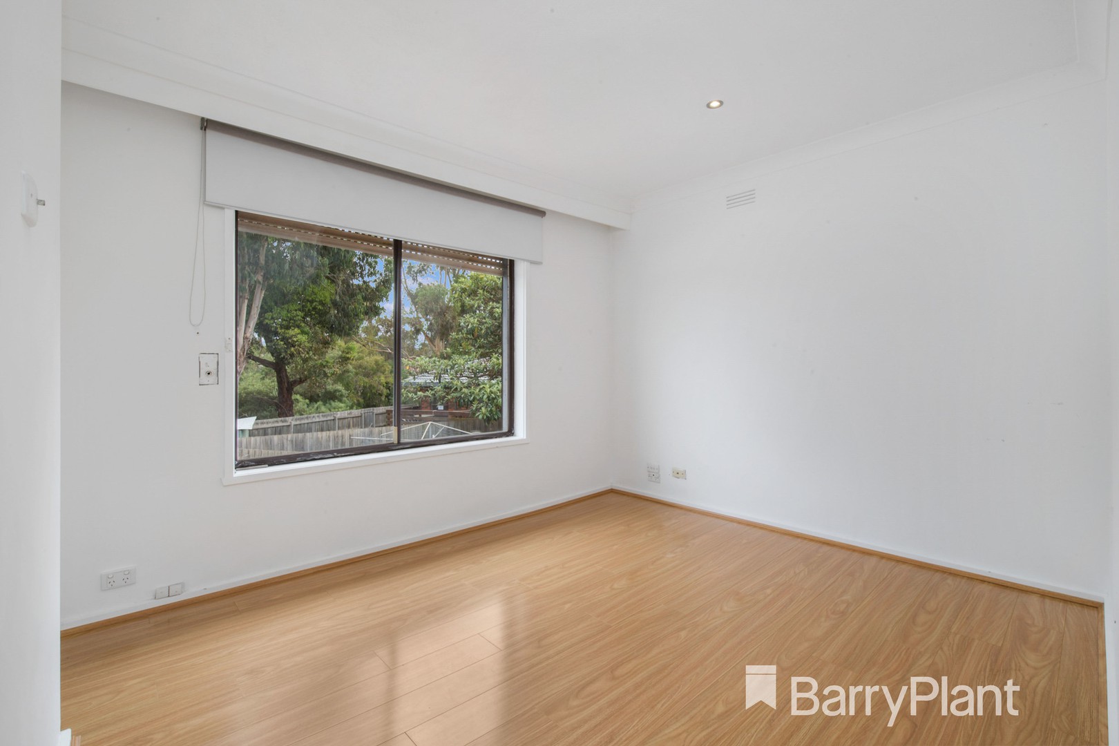 4 Casey Court, Melton, VIC 3337, Melton - Thumbnail 8