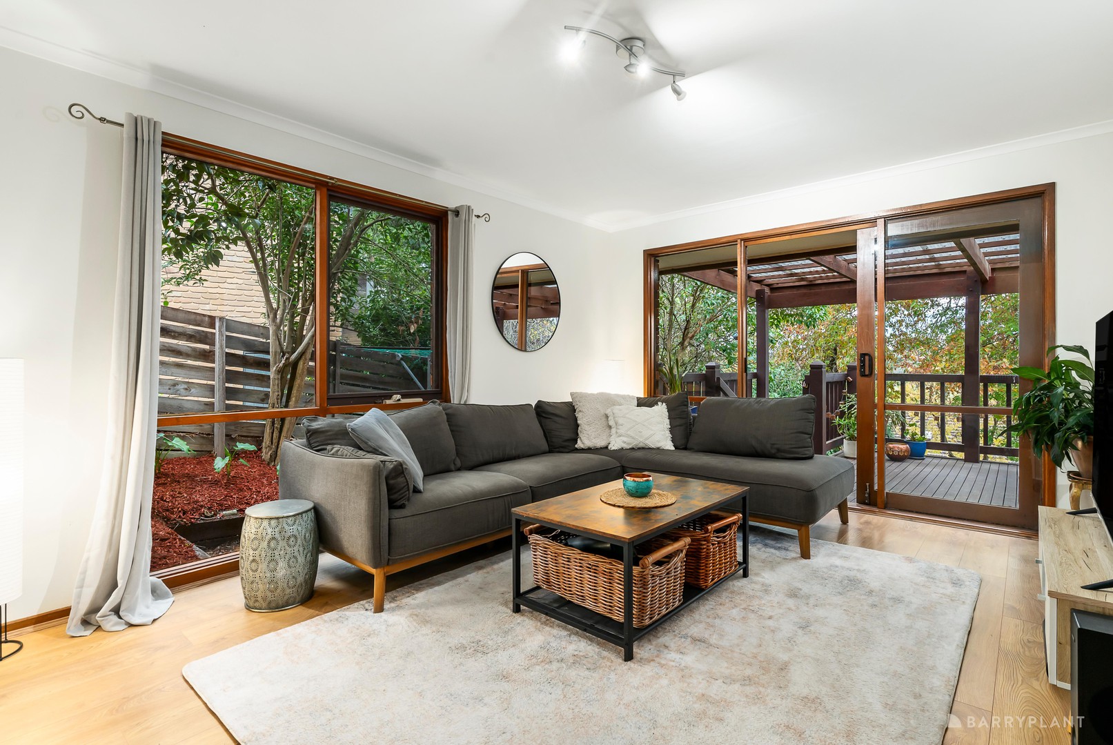 4 Catherine Avenue, Doncaster East, VIC 3109 - Thumbnail 2 - 30/04/2026