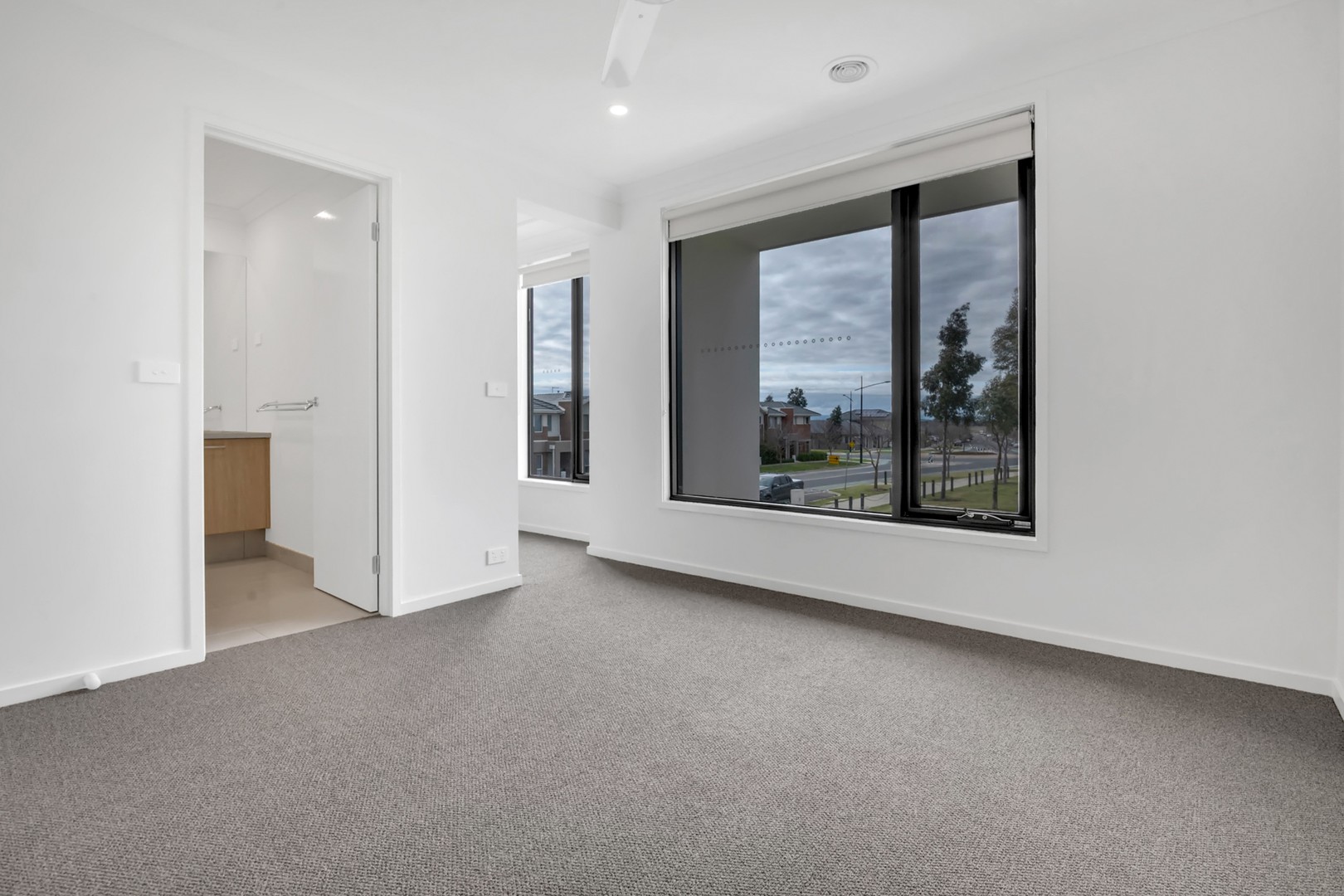 4 Cecil Walk, Mickleham, VIC 3064, Mickleham - Thumbnail 5