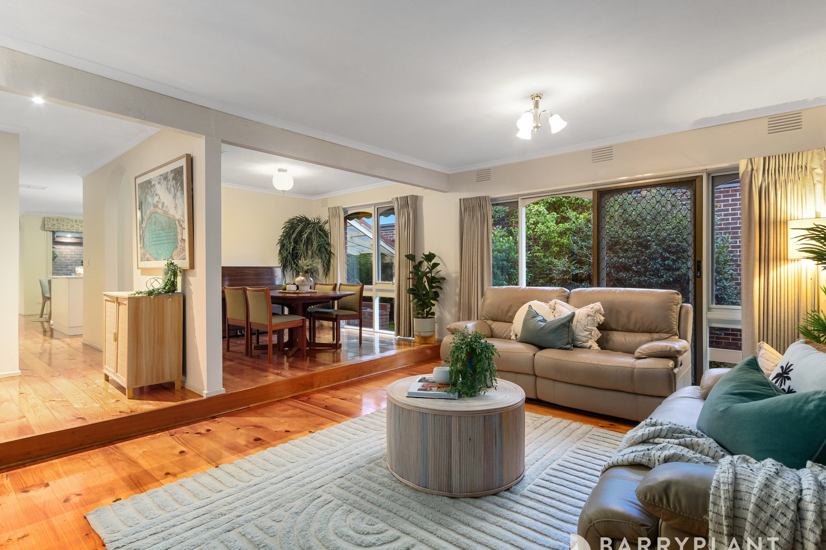4 Chagall Court, Scoresby, VIC 3179, Scoresby - Thumbnail 2