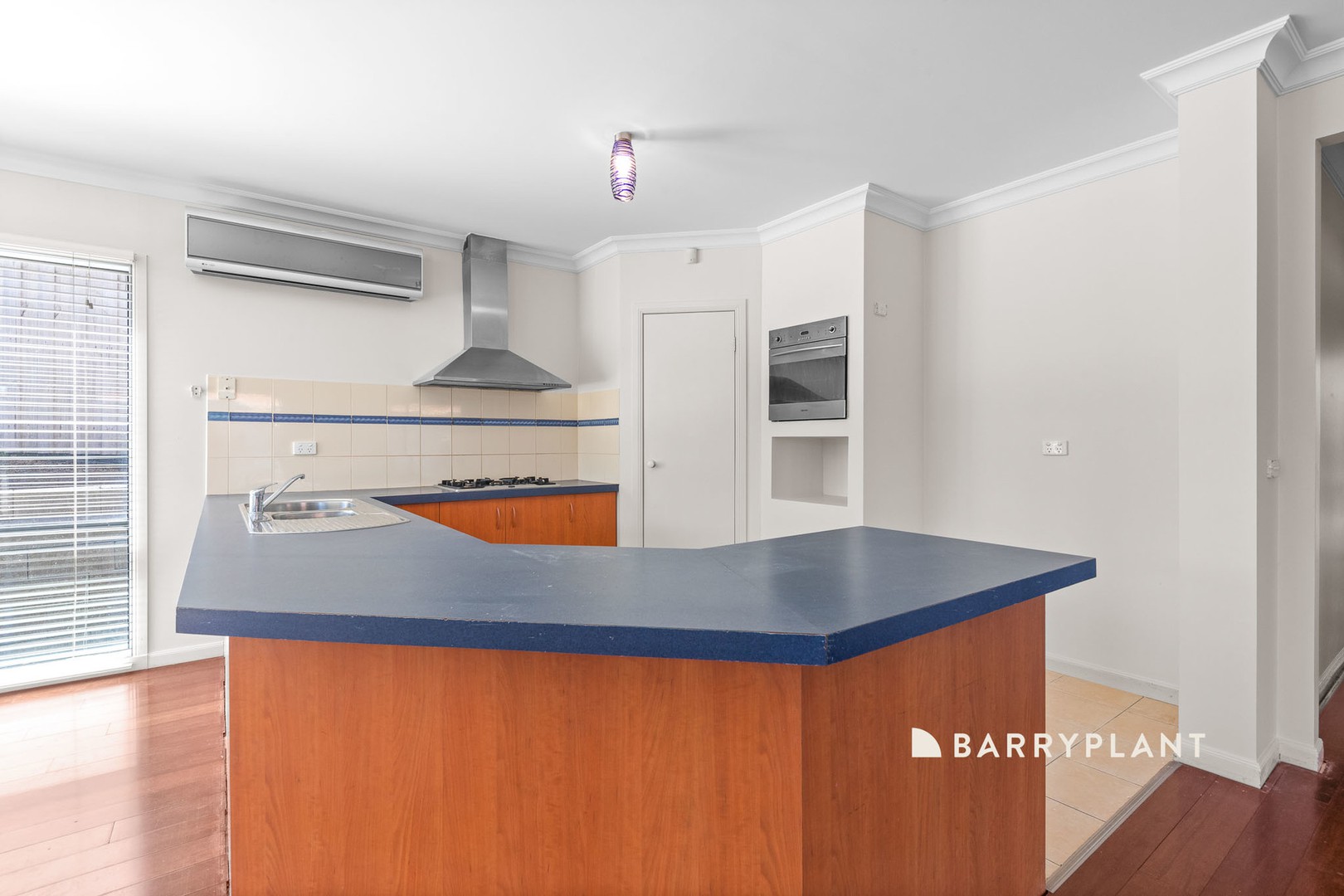 4 Charmouth Place, Narre Warren South, VIC 3805, Narre Warren South - Thumbnail 3