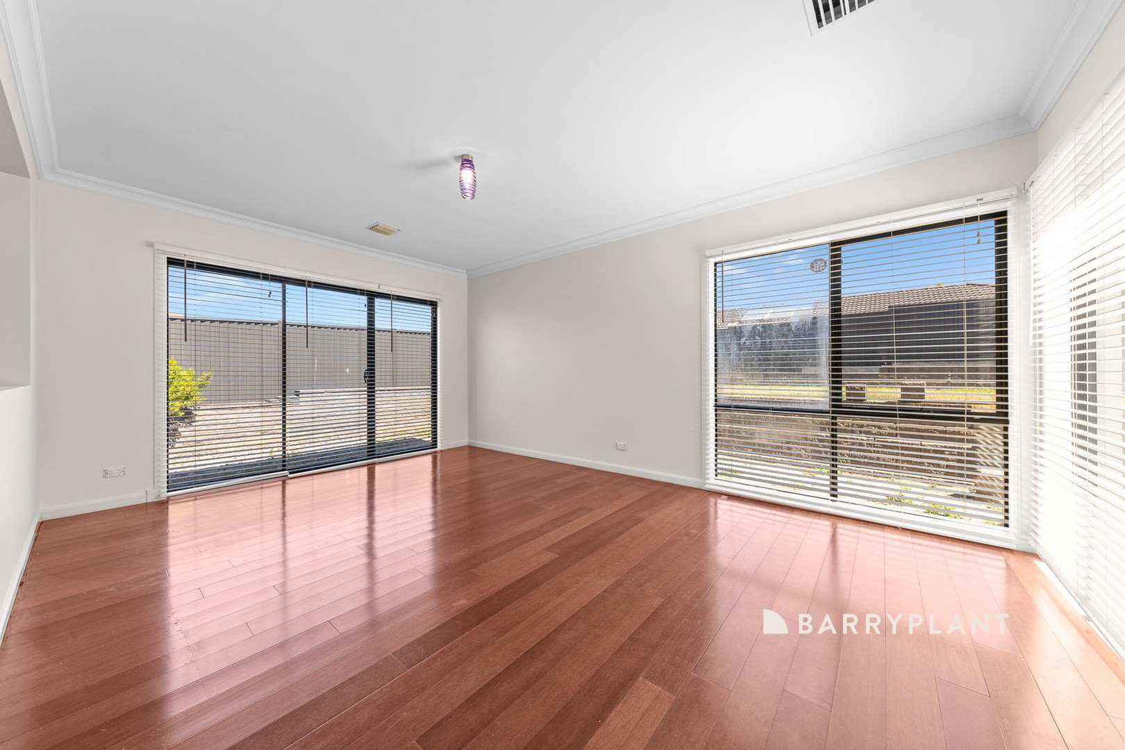4 Charmouth Place, Narre Warren South, VIC 3805, Narre Warren South - Thumbnail 4