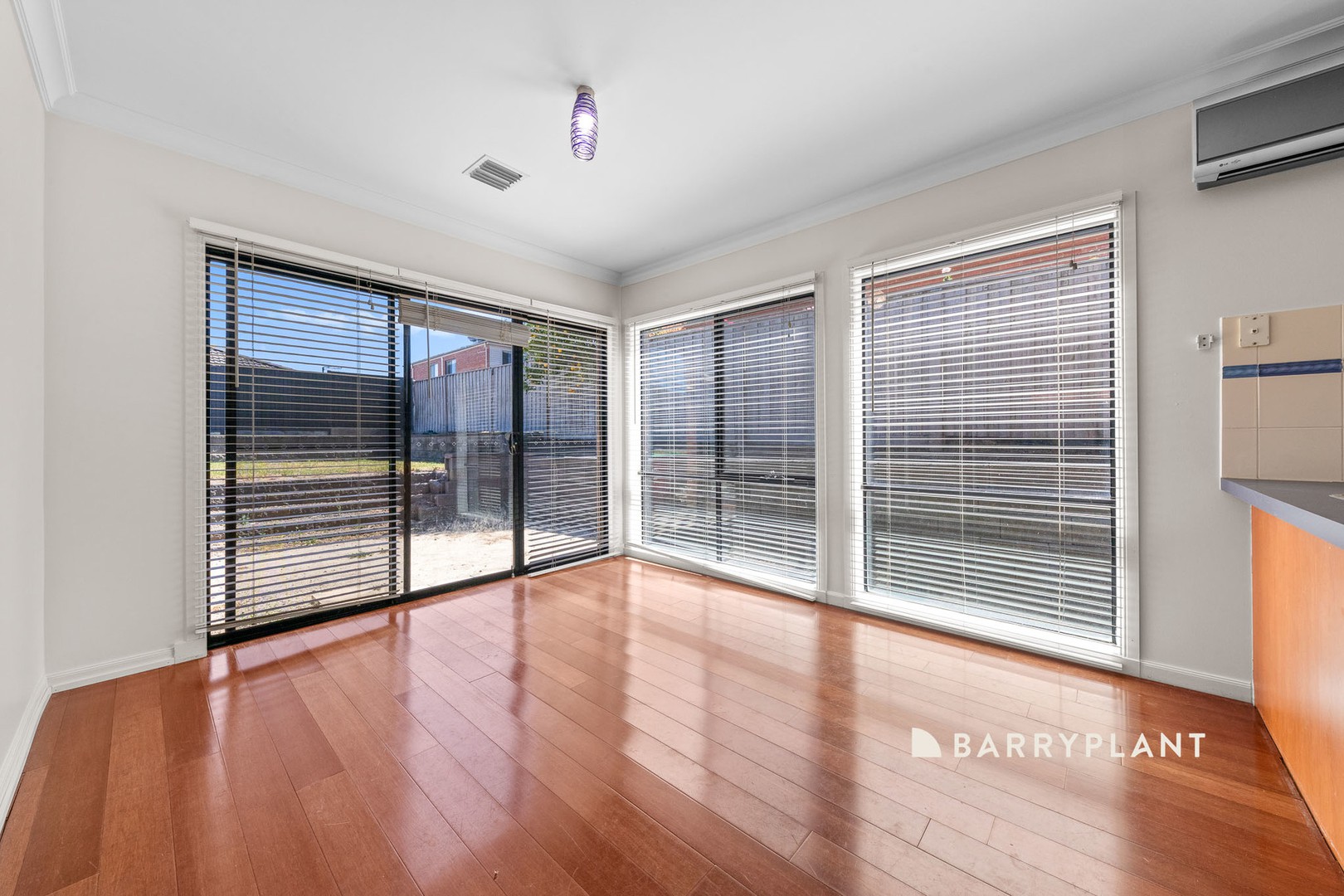 4 Charmouth Place, Narre Warren South, VIC 3805, Narre Warren South - Thumbnail 5