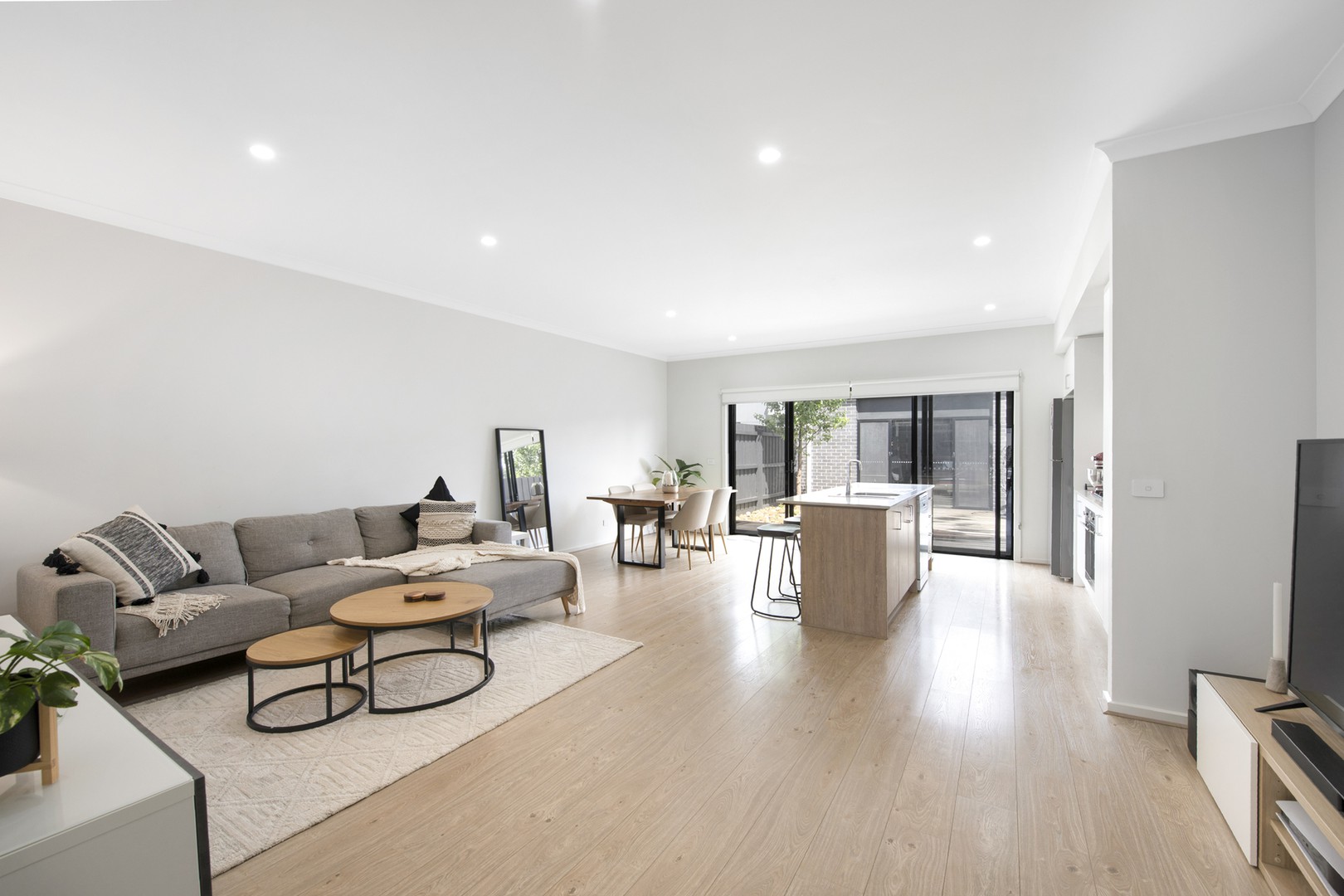 4 Cherry Tree Lane, Clyde, VIC 3978, Clyde - Thumbnail 4