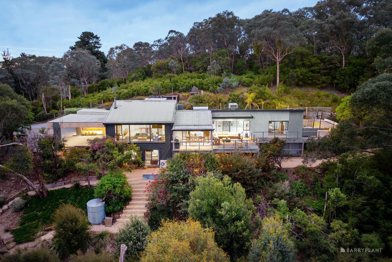 4 Clifford Drive, Wonga Park, VIC 3115, Wonga Park - Thumbnail 2