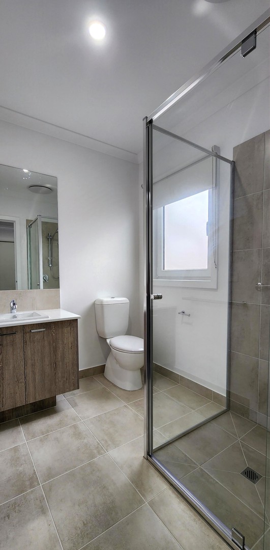 4 Codrington Street, Melton South, VIC 3338 - Thumbnail 2 - 29/05/2026