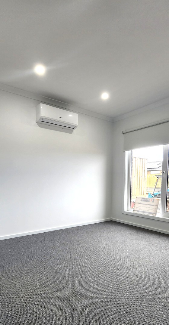 4 Codrington Street, Melton South, VIC 3338, Melton South - Thumbnail 4