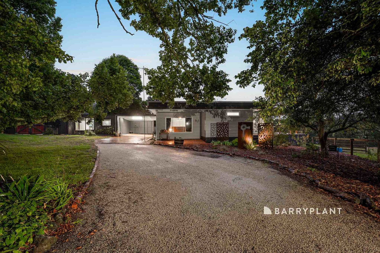 4 Community Place, Ellinbank, VIC 3821 - Thumbnail 2 - 08/04/2026