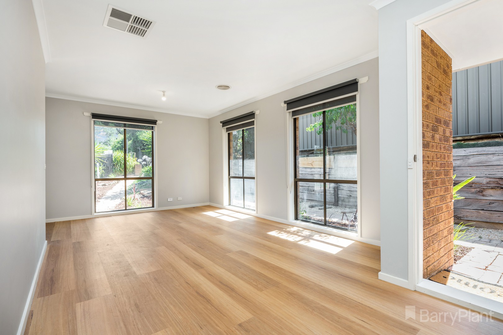 4 Coolbunna CloseGolden Square, VIC 3555  - Leased, Golden Square - Thumbnail 4