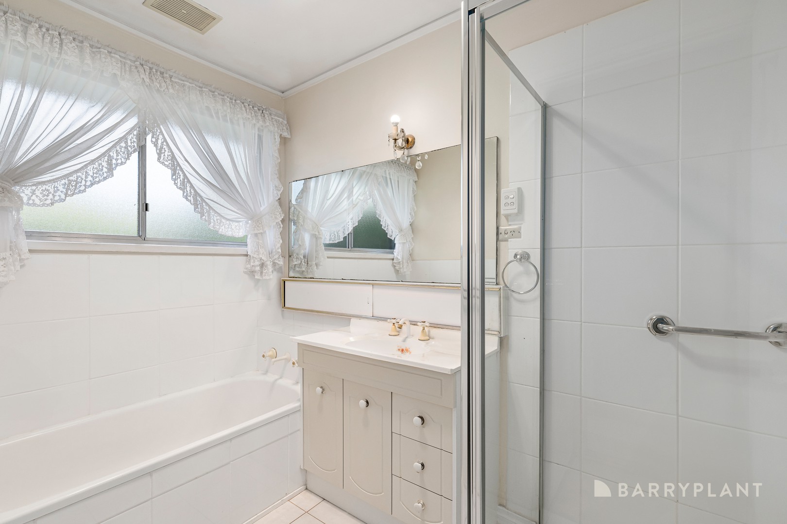 4 Coral Court, Cheltenham, VIC 3192, Cheltenham - Thumbnail 7