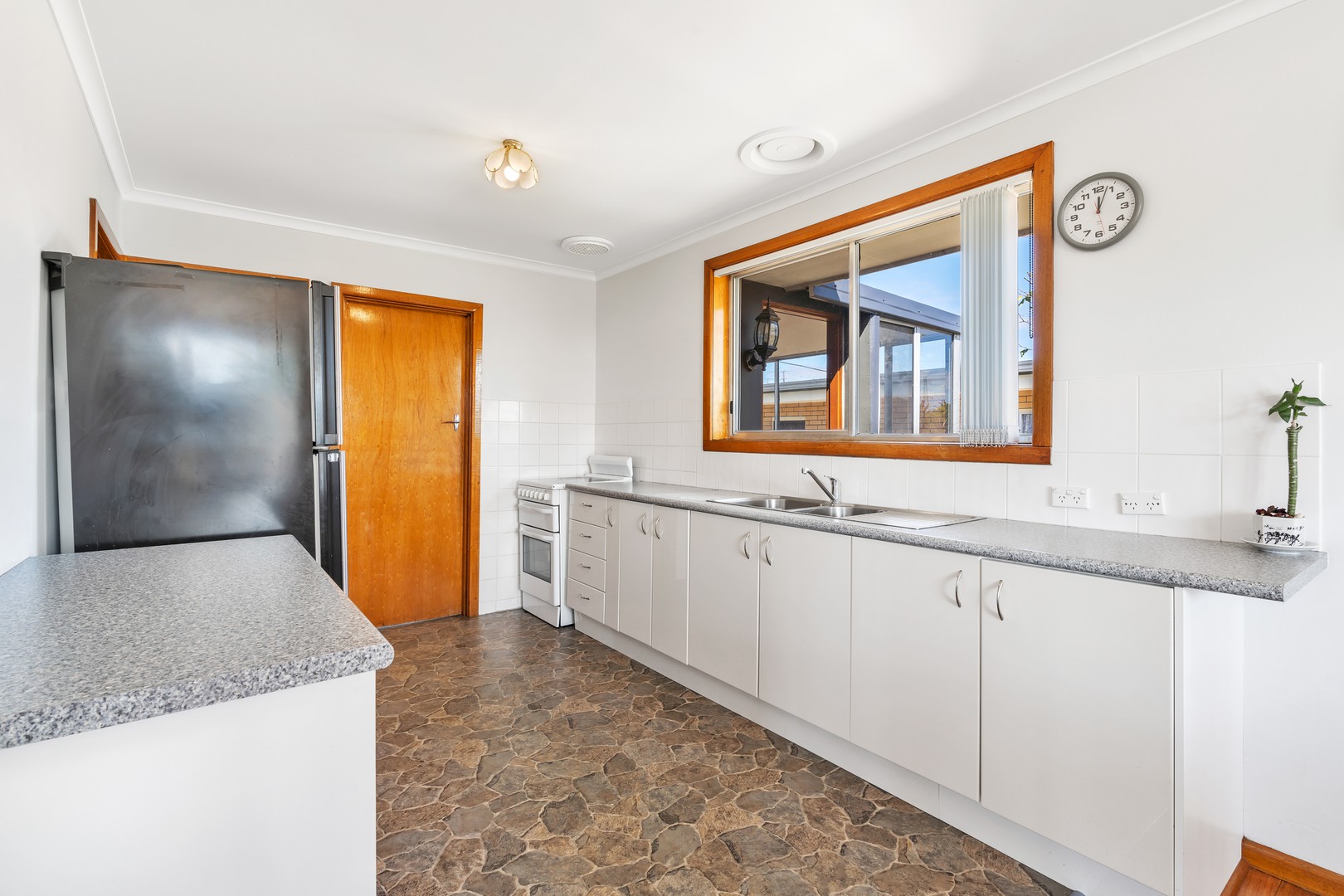 4 Cortina Close, Norlane, VIC 3214, Norlane - Thumbnail 4