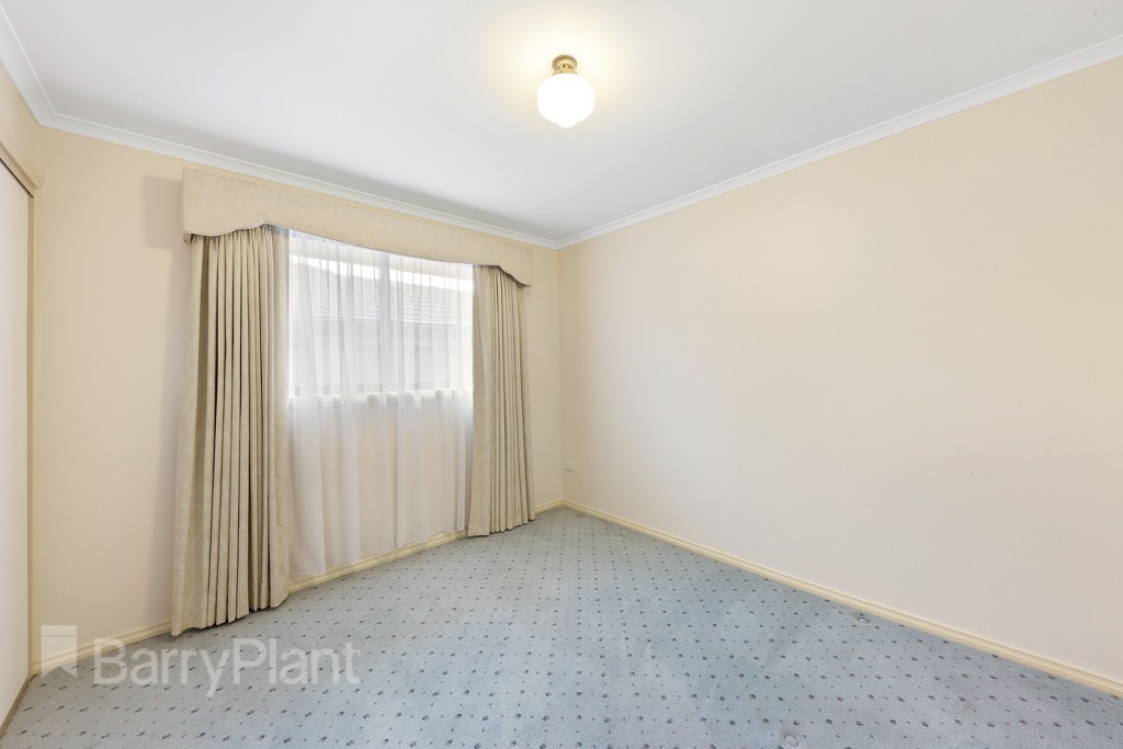4 Crabbe Court, Delahey, VIC 3037, Delahey - Thumbnail 6