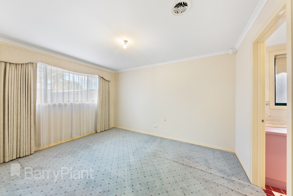 4 Crabbe Court, Delahey, VIC 3037, Delahey - Thumbnail 7