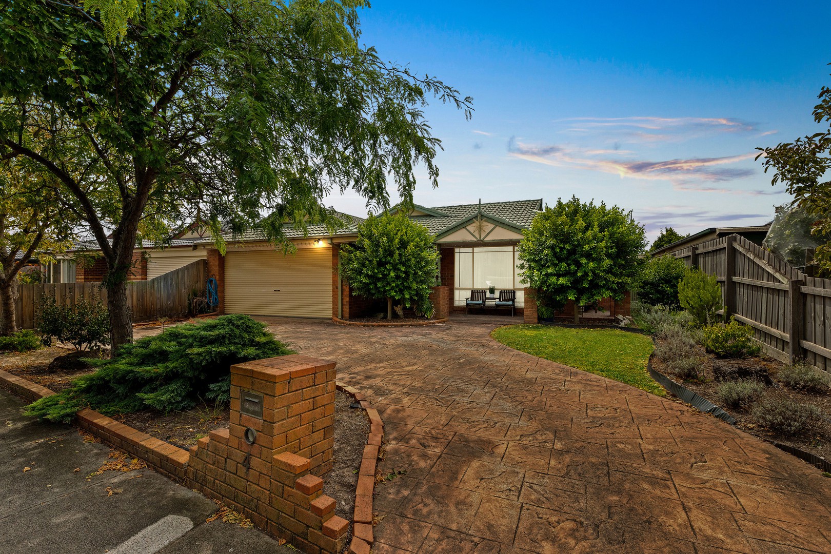 4 Crystal Brook Court, Narre Warren South, VIC 3805, Narre Warren South - Image 1