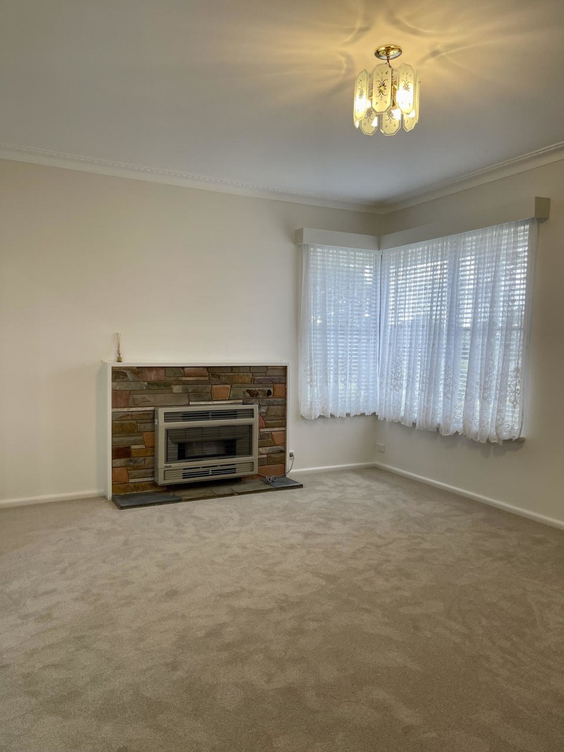 4 Cypress Avenue, Glen Waverley, VIC 3150, Glen Waverley - Thumbnail 5