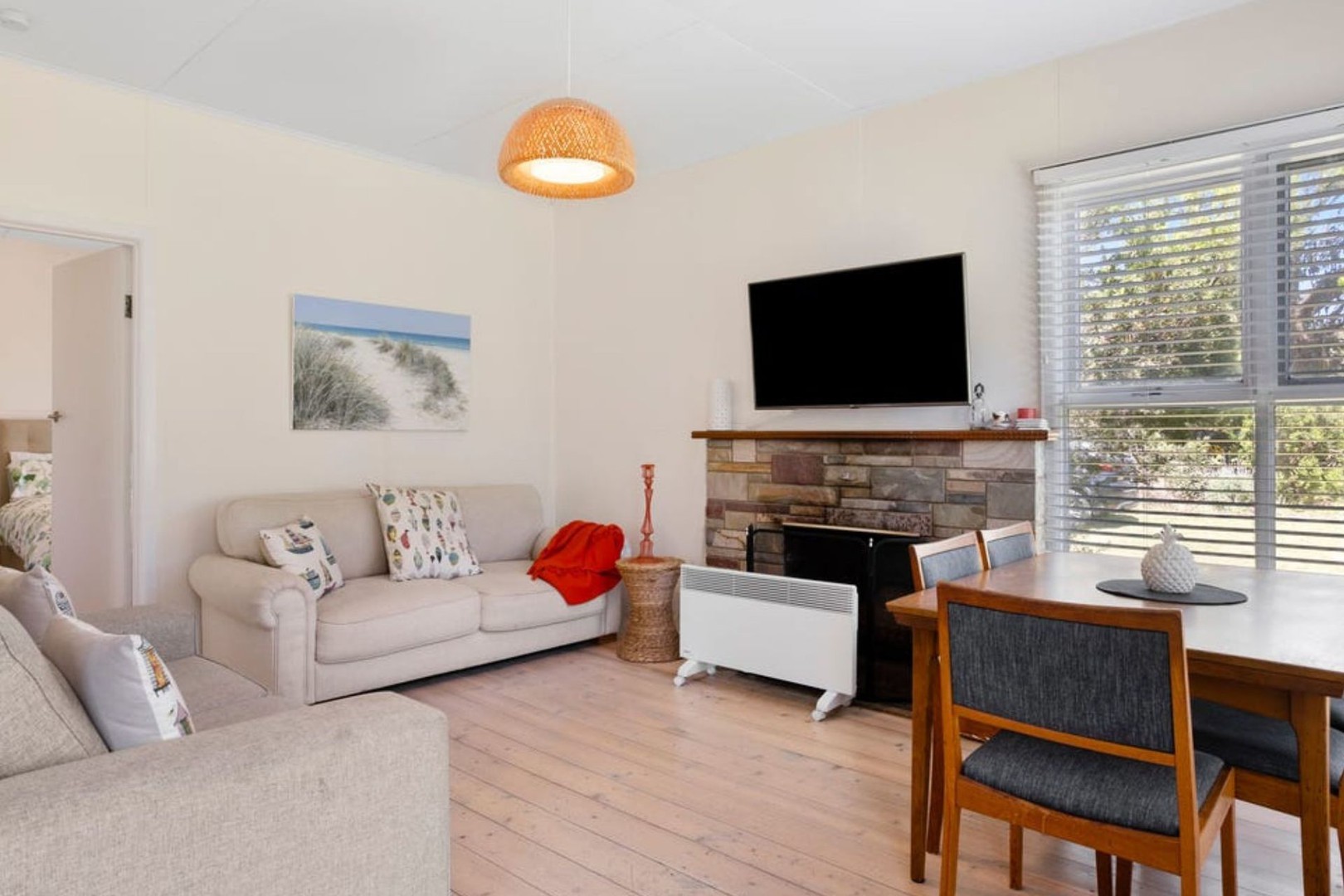 4 Dana Avenue, Blairgowrie, VIC 3942 - Thumbnail 1 - 18/03/2025