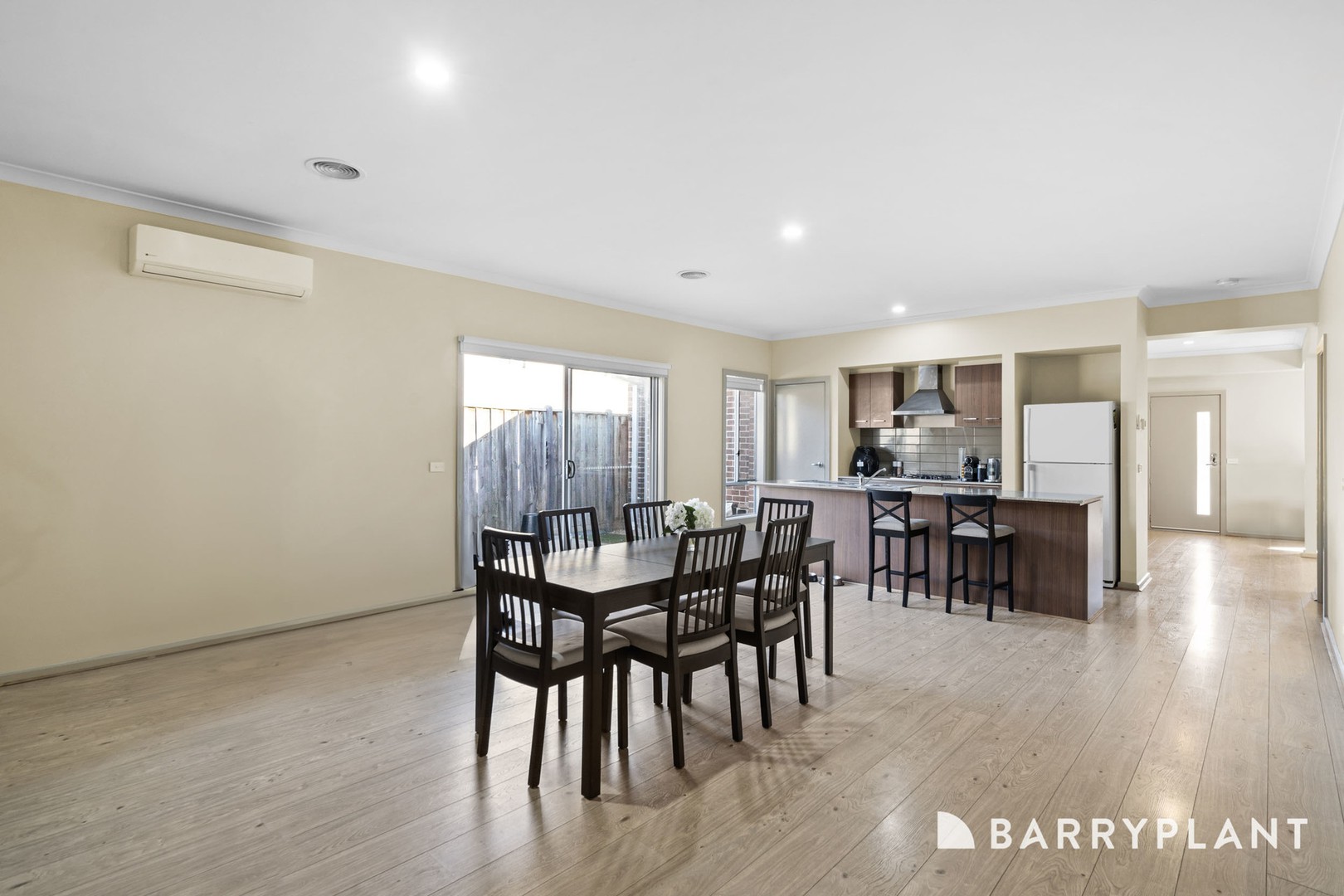 4 Darlington Drive, Williams Landing, VIC 3027, Williams Landing - Thumbnail 4
