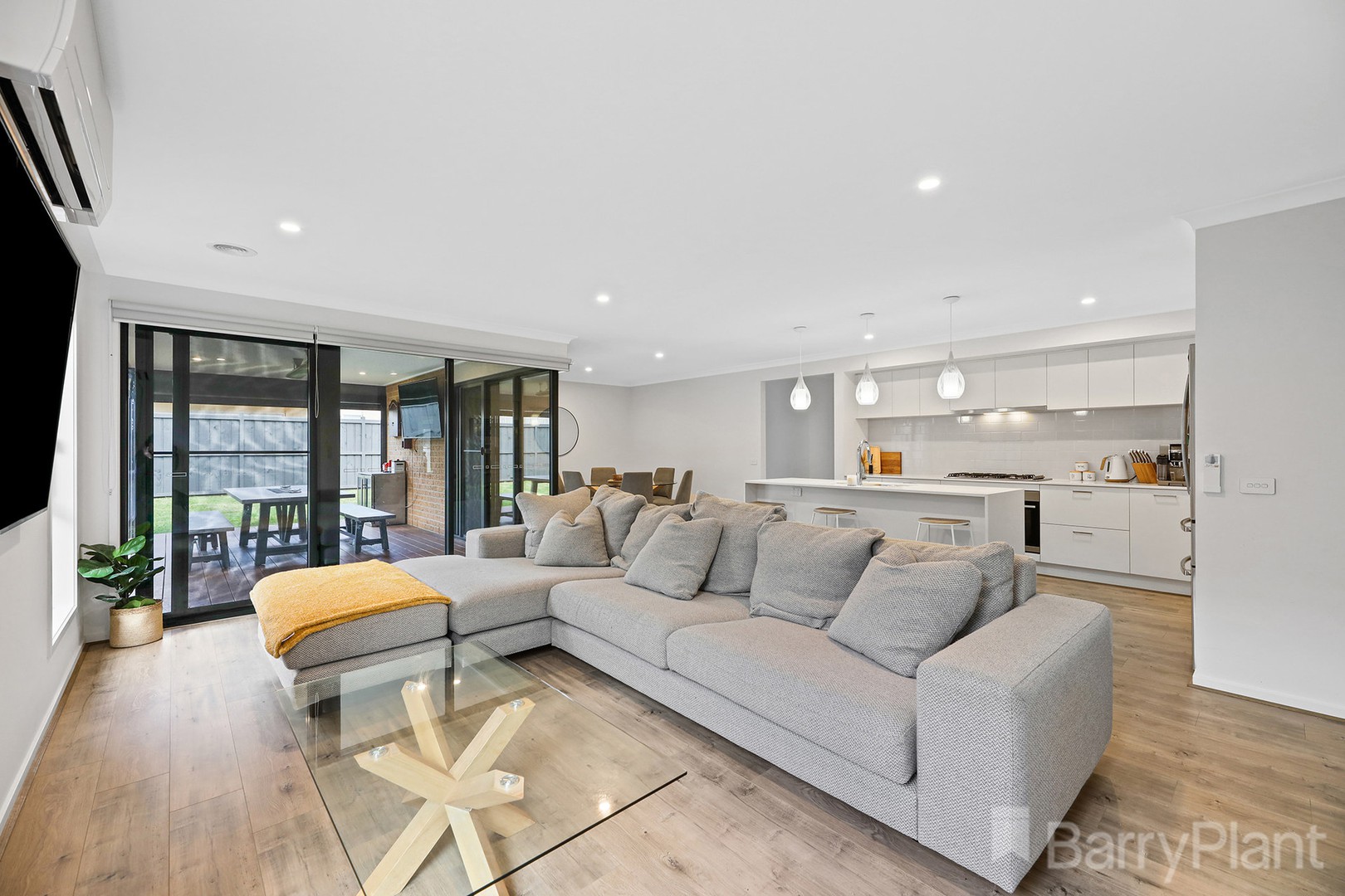 4 Davallia Crescent, Drouin, VIC 3818, Drouin - Thumbnail 4