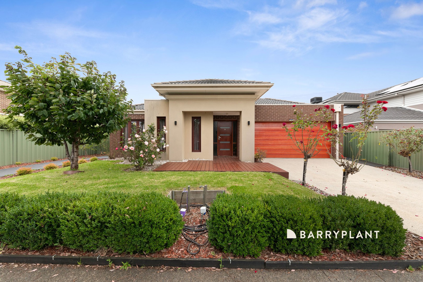 4 Devonia Street, Pakenham, VIC 3810, Pakenham - Thumbnail 2
