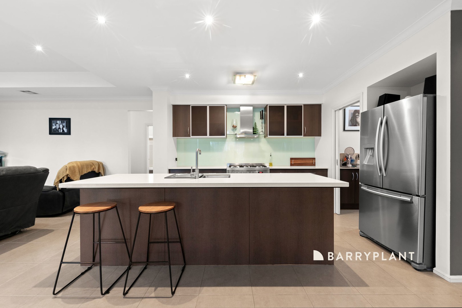 4 Devonia Street, Pakenham, VIC 3810, Pakenham - Thumbnail 4