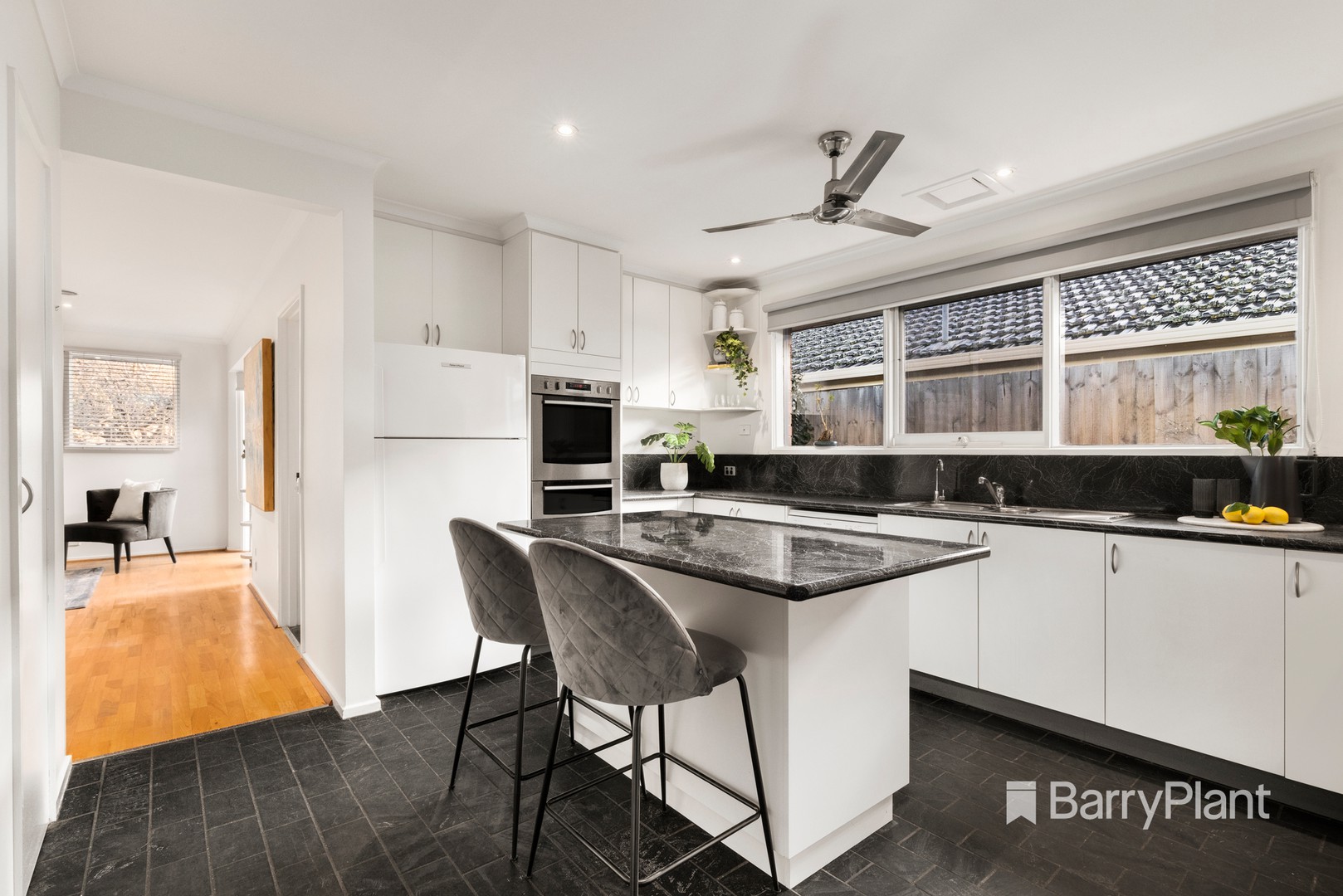 4 Donhaven Court, Dingley Village, VIC 3172, Dingley Village - Thumbnail 3
