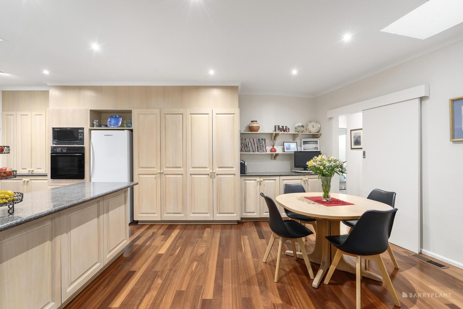 4 Dove Court, Templestowe Lower, VIC 3107, Templestowe Lower - Thumbnail 5