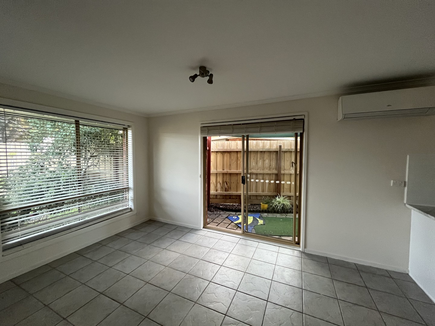4 Dove Court, Werribee, VIC 3030, Werribee - Thumbnail 4
