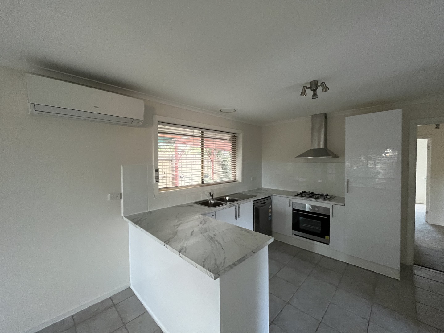 4 Dove Court, Werribee, VIC 3030, Werribee - Thumbnail 6