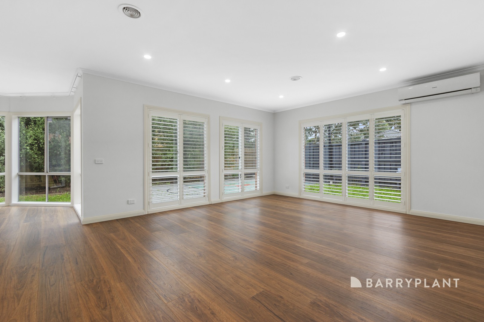 4 Drysdale Court, Croydon Hills, VIC 3136 - Thumbnail 2 - 13/08/2026