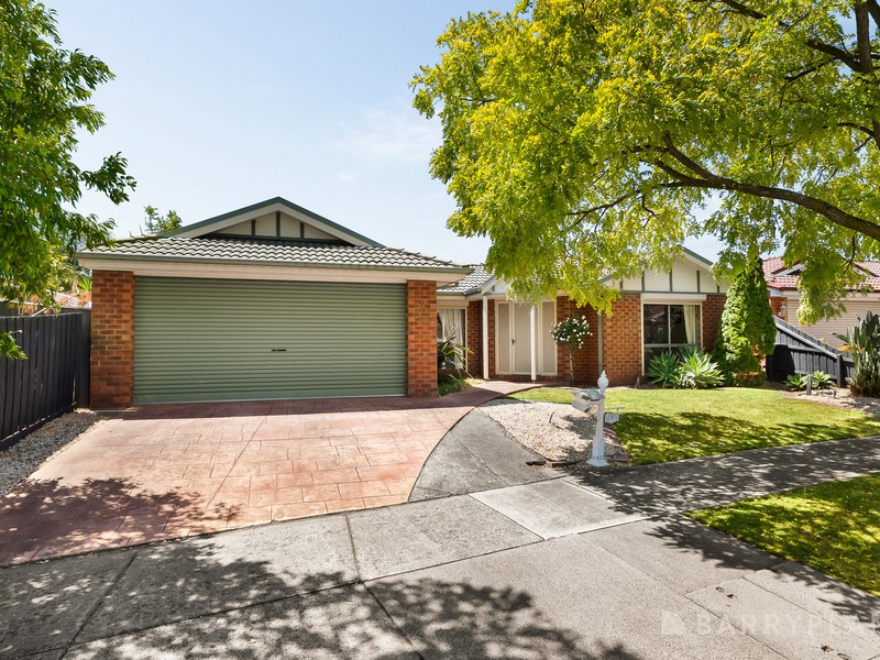 4 Dunraven Court, Narre Warren, VIC 3805 - Image - 28/01/2026