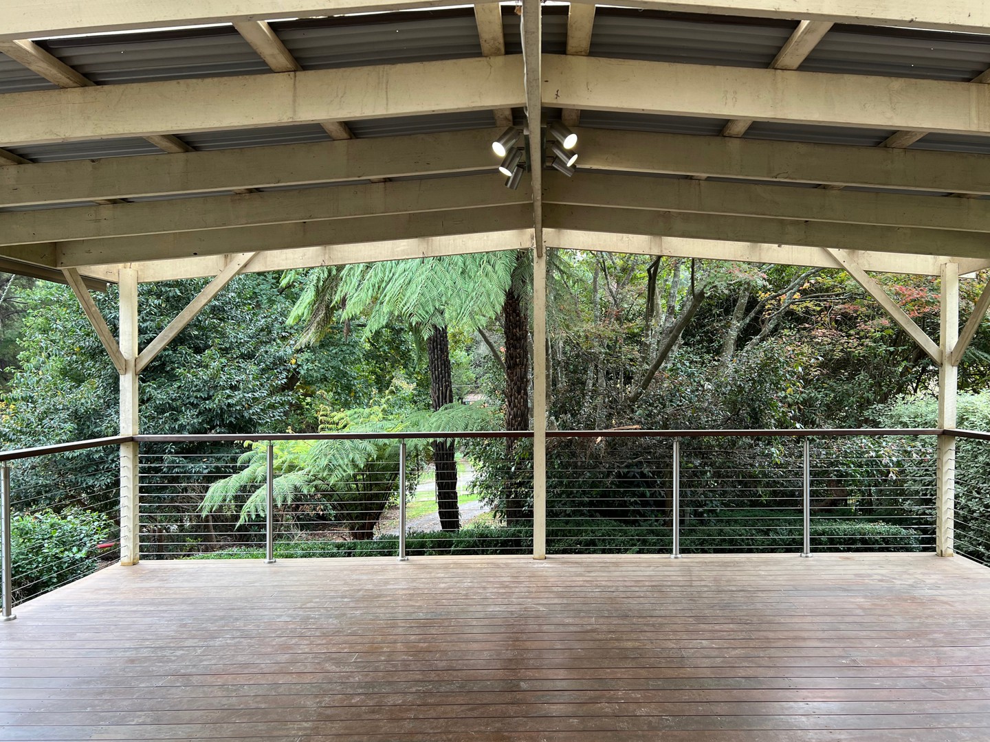 4 Dunstan Rd, Avonsleigh, VIC 3782 - Thumbnail 1 - 04/05/2022