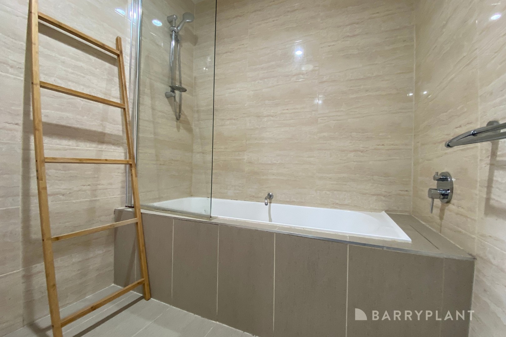4 Dyer Street, Hoppers Crossing, VIC 3029, Hoppers Crossing - Thumbnail 8